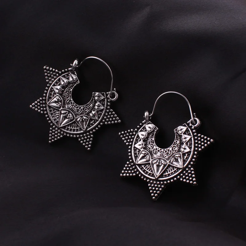 Tenande Punk Bohemian Gypsy Big Statement Charm Sun Star Rivet Dangle Earrings for Women Jewelry Accessories Night Club Bijoux
Tenande Punk Bohemian Gypsy Big Statement Charm Sun Star Rivet Dangle Earrings for Women Jewelry Accessories Night Club Bijoux