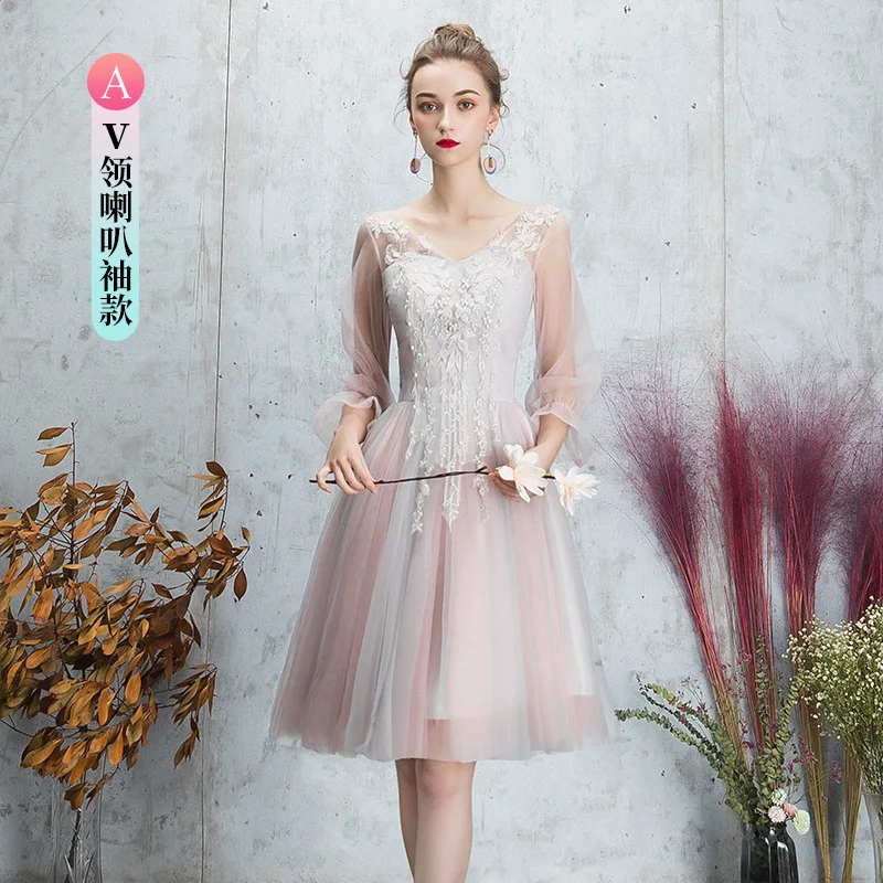 Beauty Emily 2019 Lace Middle Evening Dresses Floral Appliques Beads Elegant Party Dress Chiffon Pleated Summer Ceremony Gown
Beauty Emily 2019 Lace Middle Evening Dresses Floral Appliques Beads Elegant Party Dress Chiffon Pleated Summer Ceremony Gown