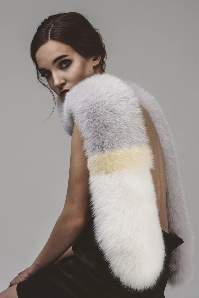 Free Shipping Ladies' 100% Genuine Real Whole Fox Fur Women's Scarf Shawl Collar Wrap Winter Warm Scarves Fashion
Free Shipping Ladies' 100% Genuine Real Whole Fox Fur Women's Scarf Shawl Collar Wrap Winter Warm Scarves Fashion