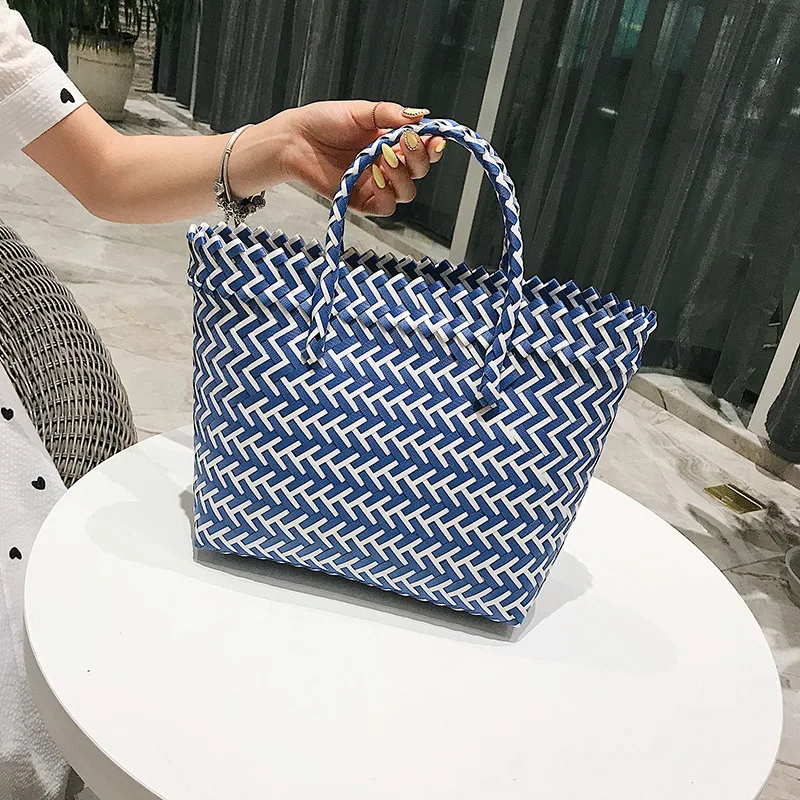 Casual Large Capacity Women Handbag 2019 Fashion Woven Shopping Bag Simple Travel Beach Bag Handmade Woven Vegetable Basket Bag
Casual Large Capacity Women Handbag 2019 Fashion Woven Shopping Bag Simple Travel Beach Bag Handmade Woven Vegetable Basket Bag