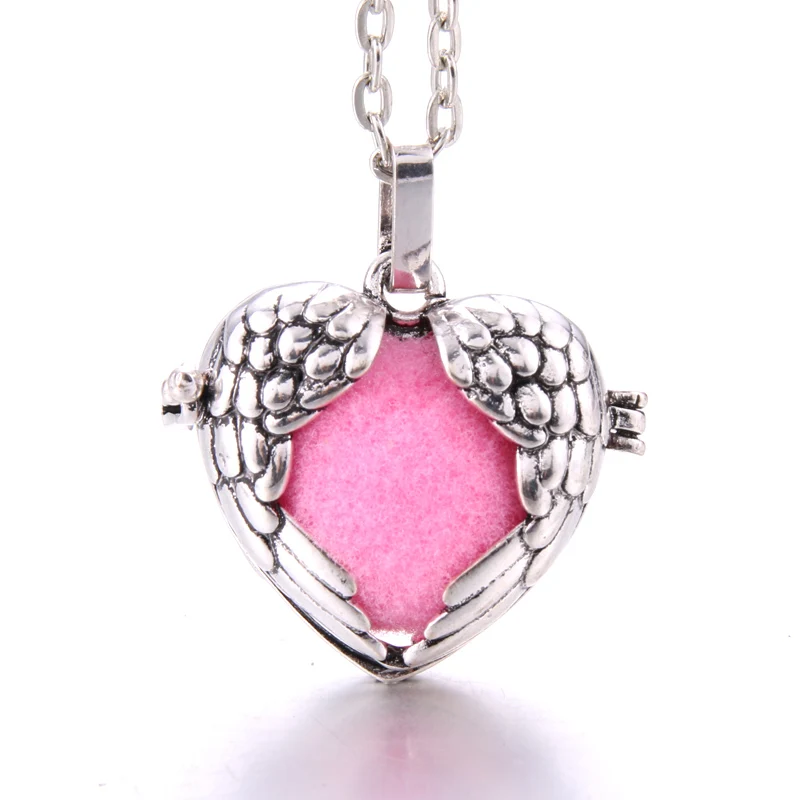Heart wing Aromatherapy Locket perfume Essential Oil Locket Aroma Diffuser Locket Cage Pendant necklace For women Jewelry
Heart wing Aromatherapy Locket perfume Essential Oil Locket Aroma Diffuser Locket Cage Pendant necklace For women Jewelry