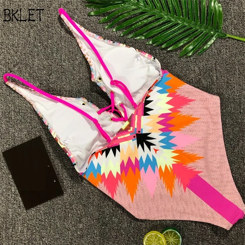 One Piece Swimsuit 2018 Sexy Cross Backless Swimwear Women Swimsuit Vintage Retro Bathing Suits Beach Wear Swim Print Monokini
One Piece Swimsuit 2018 Sexy Cross Backless Swimwear Women Swimsuit Vintage Retro Bathing Suits Beach Wear Swim Print Monokini