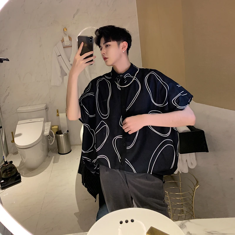 M-XL!!!Summer designer geometric pattern bat sleeve wide sleeve oversize wide version shirt tide men's sleeveless shirt.
M-XL!!!Summer designer geometric pattern bat sleeve wide sleeve oversize wide version shirt tide men's sleeveless shirt.