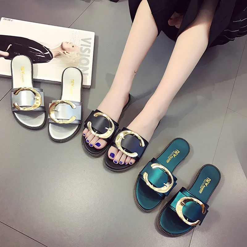 New women slides slippers silk outside summer fashion shoes black silver green flip flops sandals flat with metal size 35-40
New women slides slippers silk outside summer fashion shoes black silver green flip flops sandals flat with metal size 35-40