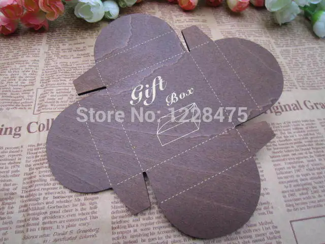 1pcs NEW Retro Zakka Style Square Box Template Gift box Maker DIY Manual stencil mould make Lover's Box
1pcs NEW Retro Zakka Style Square Box Template Gift box Maker DIY Manual stencil mould make Lover's Box