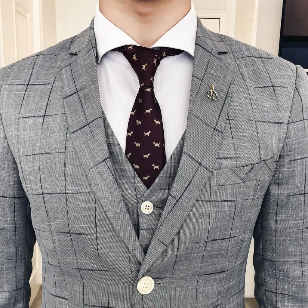 Men's Gentleman's Refreshing Two-Button Suit Plaid Stretch Fabric Slim Suit Set Slim Fit Wedding Formal Suits Tuxedo 3 Piece
Men's Gentleman's Refreshing Two-Button Suit Plaid Stretch Fabric Slim Suit Set Slim Fit Wedding Formal Suits Tuxedo 3 Piece