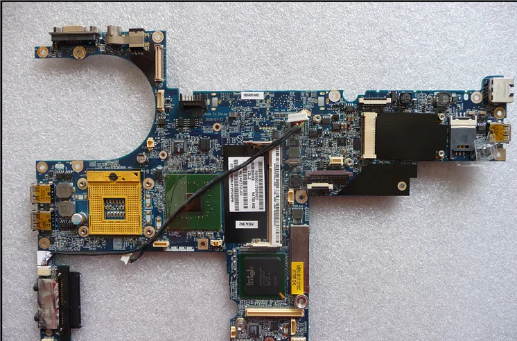 Bargain Price Motherboard FOR HP COMPAQ NC6400 945GM integrated 418931-001 LA-2592P HAT00 A02 100% Tested GOOD
Bargain Price Motherboard FOR HP COMPAQ NC6400 945GM integrated 418931-001 LA-2592P HAT00 A02 100% Tested GOOD