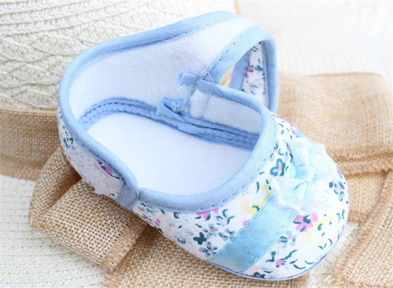 Baby Girls Shoes Newborns First Walkers Soft Crib Baby Shoes Floral Bow Knot Cotton Shoes For Babies
Baby Girls Shoes Newborns First Walkers Soft Crib Baby Shoes Floral Bow Knot Cotton Shoes For Babies
