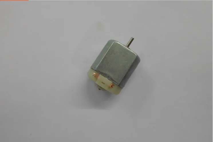 wholesale 100 pcs a lot DC motor F260s-38 buggies 4x4 electric toy motor robot crafts
wholesale 100 pcs a lot DC motor F260s-38 buggies 4x4 electric toy motor robot crafts