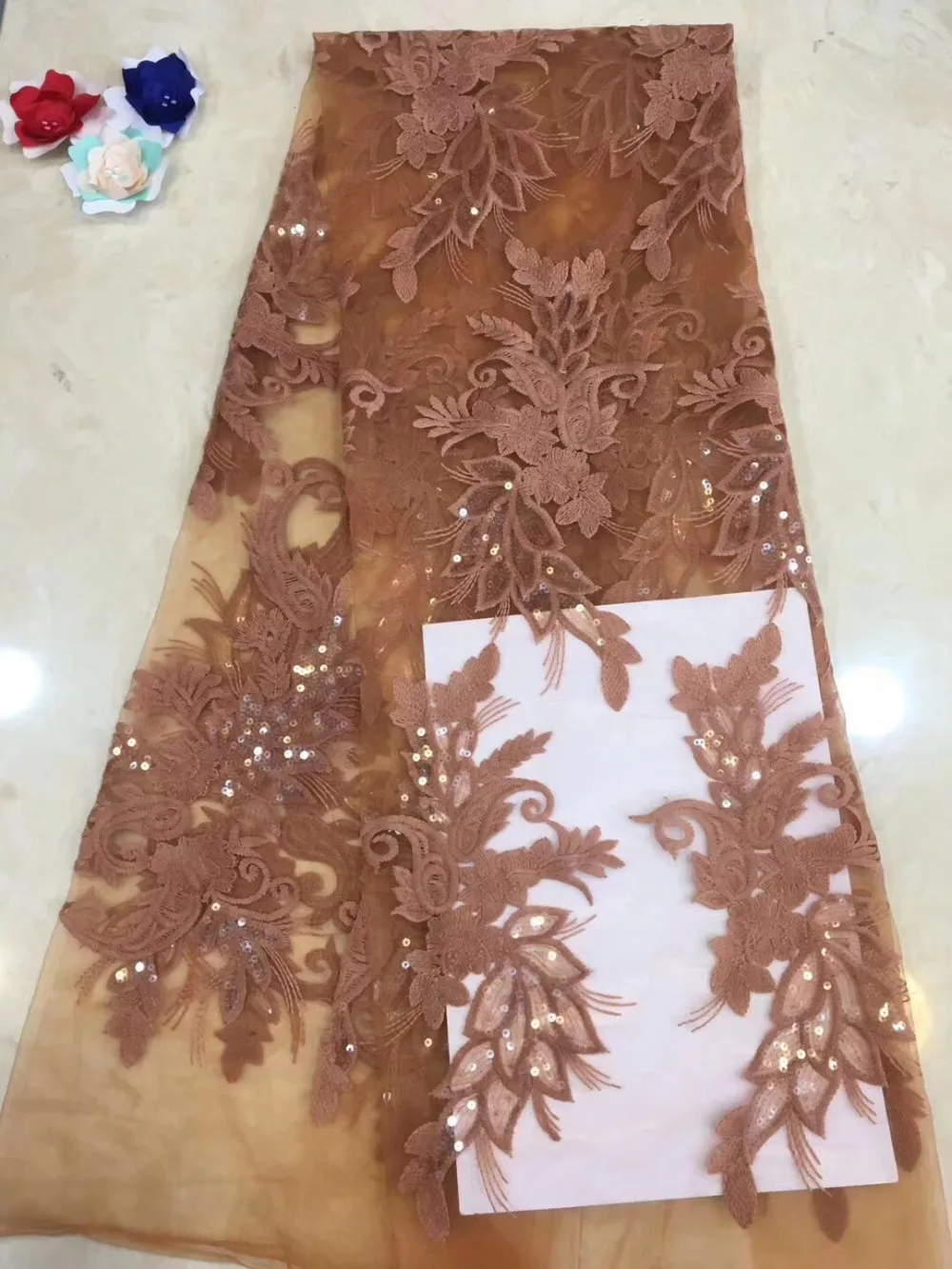 9 Color Optional Dubai French Tulle Lace Fabric With Sequin Good Quality 5 Yards Shiny Mesh Net Lace Material For Dress Garment
9 Color Optional Dubai French Tulle Lace Fabric With Sequin Good Quality 5 Yards Shiny Mesh Net Lace Material For Dress Garment