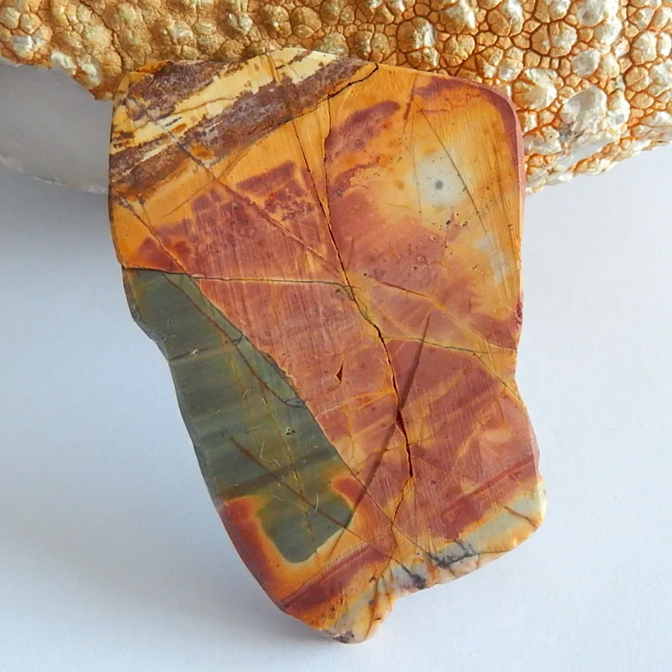 Wholesale gemstone Natural Carved Multi-Color Picasso Jasper butterfly Cabochon,62x42x8mm,28.7g
Wholesale gemstone Natural Carved Multi-Color Picasso Jasper butterfly Cabochon,62x42x8mm,28.7g