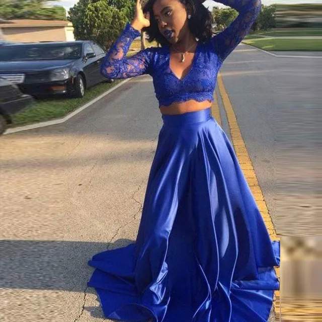 Two Pieces Royal Blue Long Sleeve Lace Evening Dresses For Black Girls Sexy V-Neck Women Prom Gown Formal Party Dress
Two Pieces Royal Blue Long Sleeve Lace Evening Dresses For Black Girls Sexy V-Neck Women Prom Gown Formal Party Dress