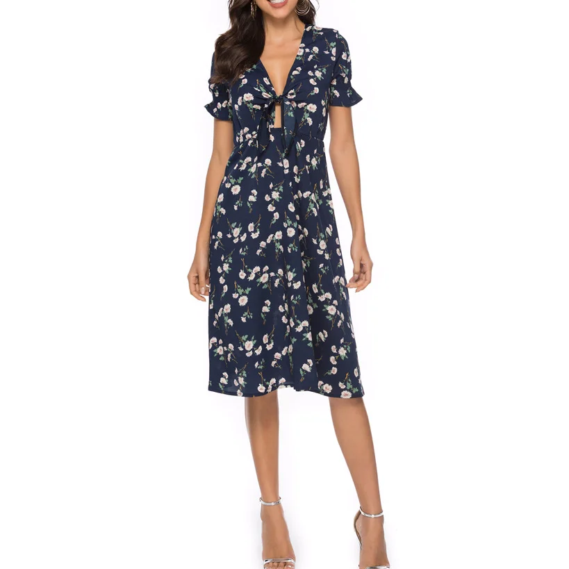 Scallop Slim One-Piece Dress 2019 New European And American Style Deep V Sexy Dress Ladies Printed Openwork Bow Dress Vestidos
Scallop Slim One-Piece Dress 2019 New European And American Style Deep V Sexy Dress Ladies Printed Openwork Bow Dress Vestidos