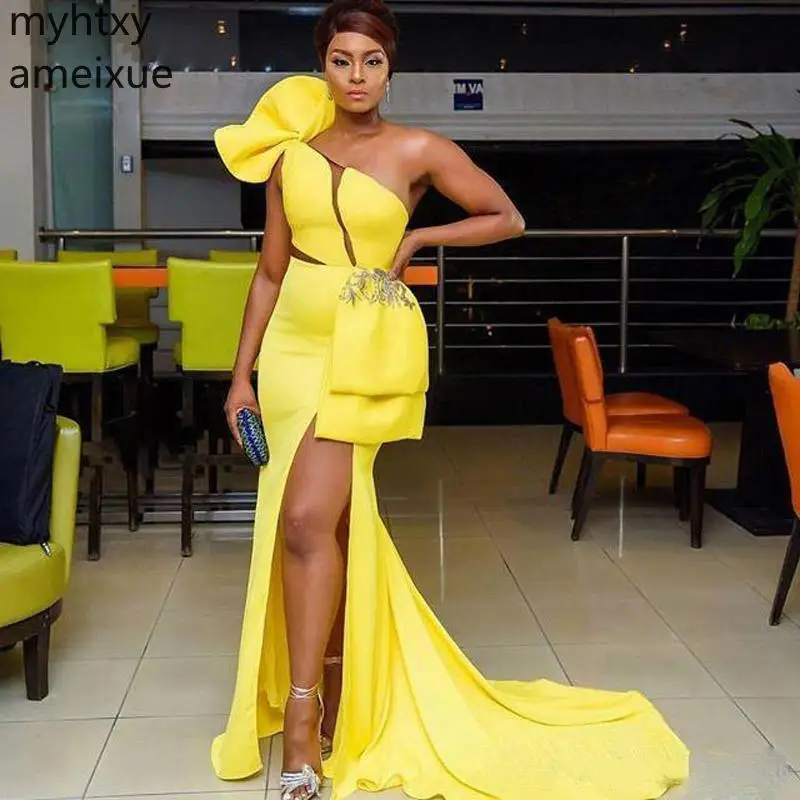 Attractive Split Long Prom Gowns 2021 One Shoulder Sleeveless Bow Appliqued Formal Dress Sexy South African Mermaid Evening Gown
Attractive Split Long Prom Gowns 2021 One Shoulder Sleeveless Bow Appliqued Formal Dress Sexy South African Mermaid Evening Gown