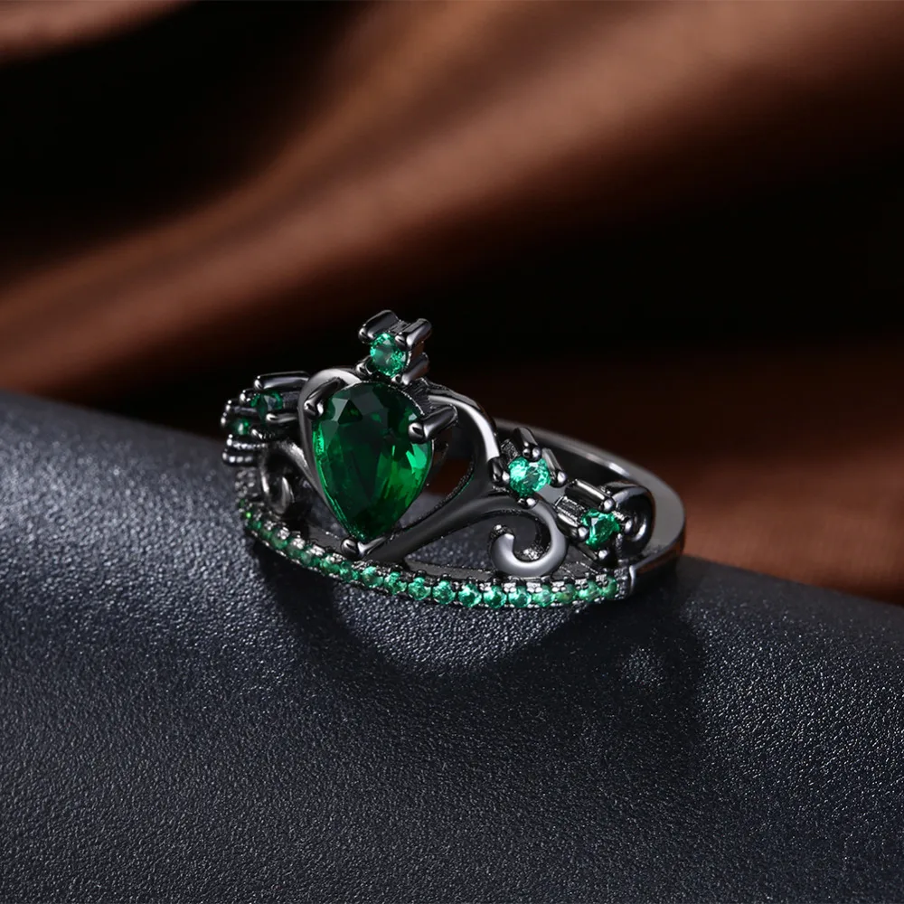 Cute jewelry Black Gun Plated Green Cubic Zirconia Ring Crown Love Gift Wedding Anniversary womens Ring R2101
Cute jewelry Black Gun Plated Green Cubic Zirconia Ring Crown Love Gift Wedding Anniversary womens Ring R2101