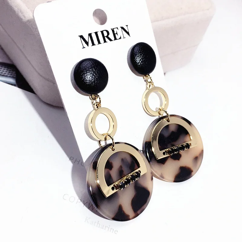 S925 silver needle, geometric round eardrop, retro matching leopard print long earrings, Female, fashion jewelry wholesale,TF160
S925 silver needle, geometric round eardrop, retro matching leopard print long earrings, Female, fashion jewelry wholesale,TF160