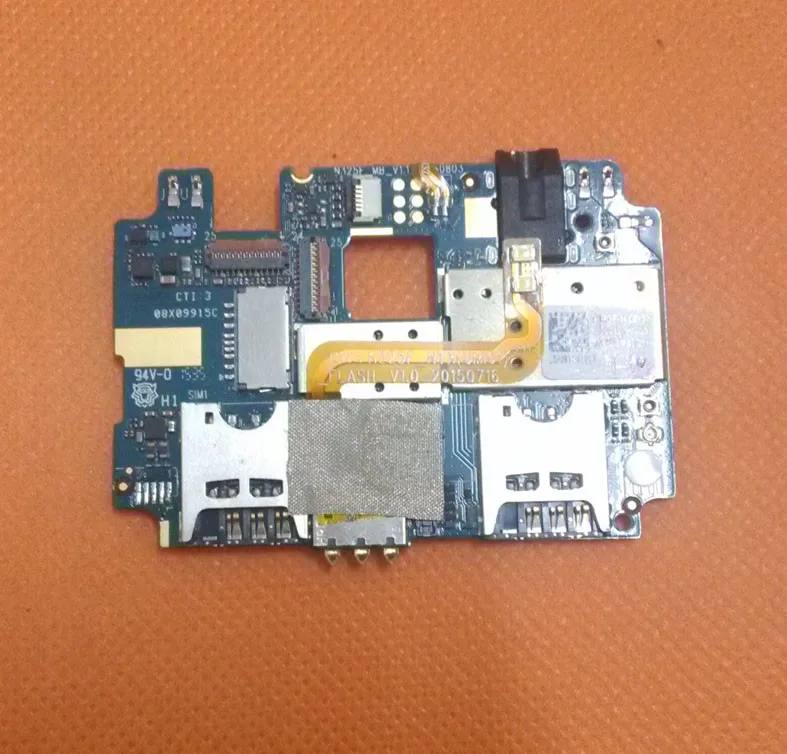 Original mainboard 2G RAM+16G ROM Motherboard for UMI HAMMER S 4G LTE MTK6735 Quad Core 5.5" HD 1280x720 Free shipping
Original mainboard 2G RAM+16G ROM Motherboard for UMI HAMMER S 4G LTE MTK6735 Quad Core 5.5" HD 1280x720 Free shipping