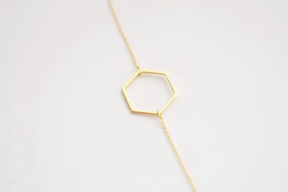 

Simple Sexangle geometrical Open Line Hive Hexagon pendant Necklace hollow Geometric Hexagon Necklace lucky Polygon jewelry