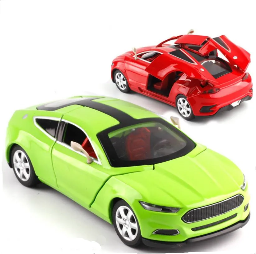 1:32 high simulation alloy pull back car model, sports car children's toys, can open the door to simulate sound and light
1:32 high simulation alloy pull back car model, sports car children's toys, can open the door to simulate sound and light