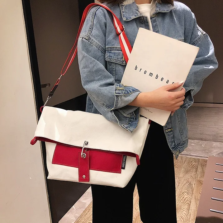 Yuhua, 2020 new women handbags, fashion woman messenger bag, trend korean version shoulder bag, casual bucket bags.
Yuhua, 2020 new women handbags, fashion woman messenger bag, trend korean version shoulder bag, casual bucket bags.