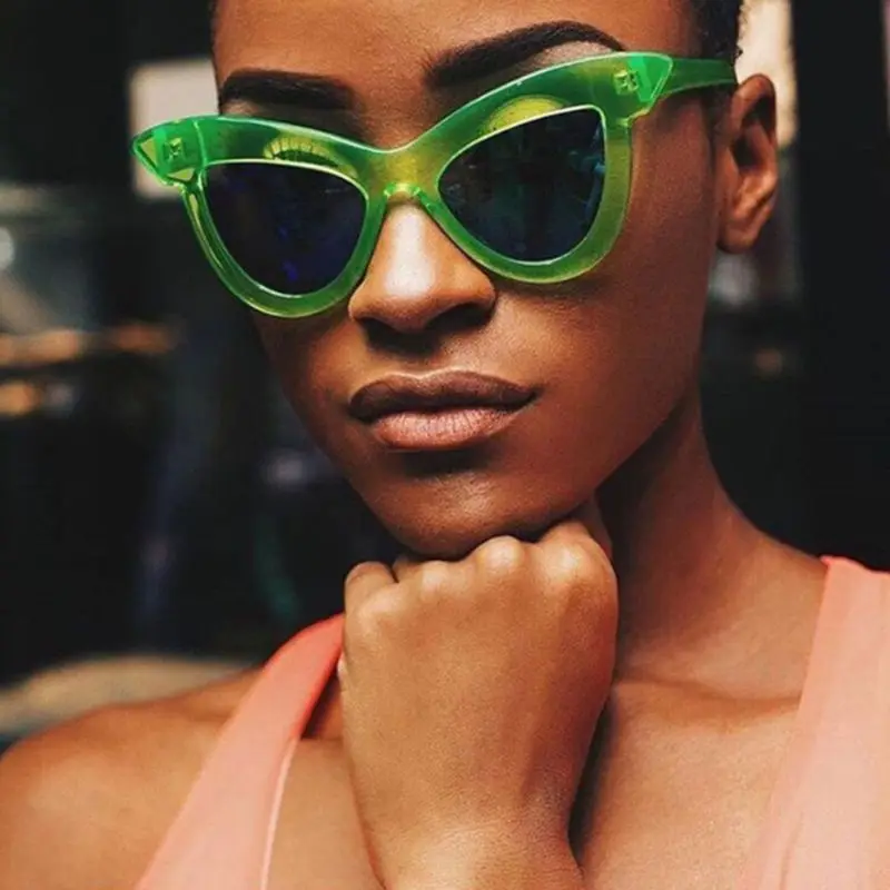 Fashion Lady's Polarized Sunglasses Women Vintage Brand Designer Shades Eyewear Accessories Driving Sun Glasses frame
Fashion Lady's Polarized Sunglasses Women Vintage Brand Designer Shades Eyewear Accessories Driving Sun Glasses frame