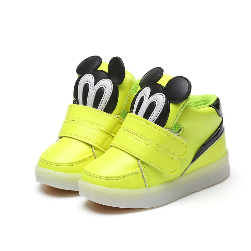 Davidyue new 2017 fashion kids LED lighting children shoes girls boys sneakers glowing lighting flat baby luminous boots 
Davidyue new 2017 fashion kids LED lighting children shoes girls boys sneakers glowing lighting flat baby luminous boots