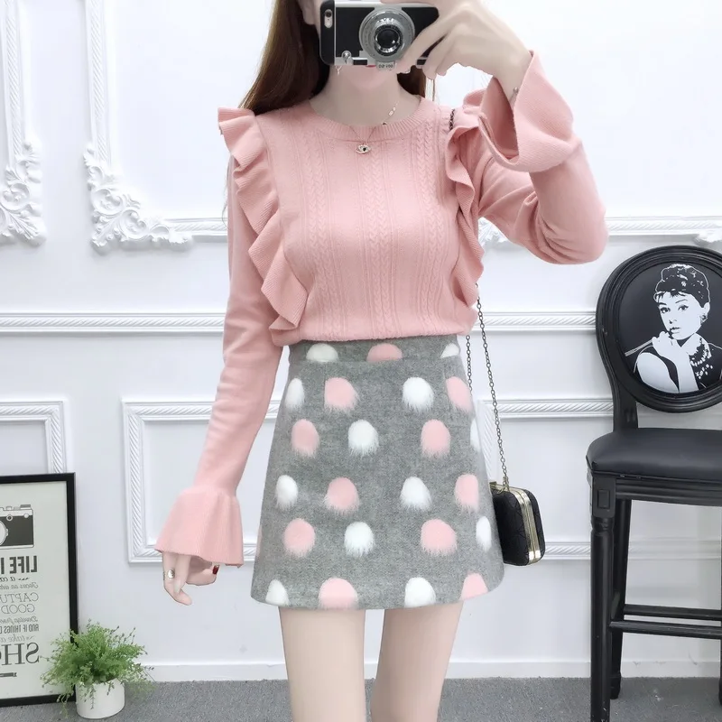 autumn suit women pullover sweater & skirt horn sleeve knit top skirts two-piece outfit design cute clothes vestidos girl S-XL
autumn suit women pullover sweater & skirt horn sleeve knit top skirts two-piece outfit design cute clothes vestidos girl S-XL