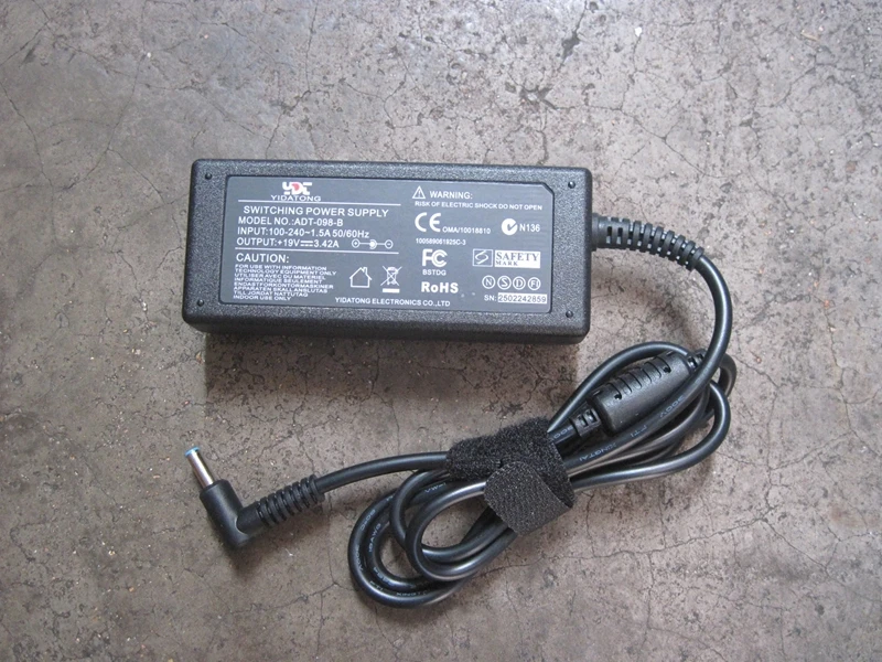 65W AC Adapter Power Supply Charger 19V 3.42A 4.5*3.0mm Cental Pin for Asus U500V PU500C
65W AC Adapter Power Supply Charger 19V 3.42A 4.5*3.0mm Cental Pin for Asus U500V PU500C