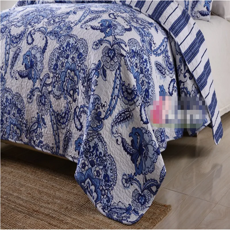 Free shipping American pastoral style bohemian blue floral 3pcs patchwork quilt full/queen size bed cover/bedspread
Free shipping American pastoral style bohemian blue floral 3pcs patchwork quilt full/queen size bed cover/bedspread