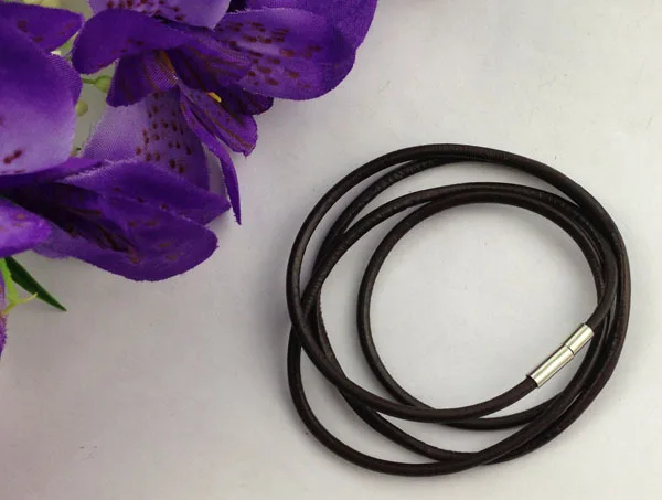 40 PCS 3mm Fashion Brown Leather Cord Necklaces 80cm #22845
40 PCS 3mm Fashion Brown Leather Cord Necklaces 80cm #22845