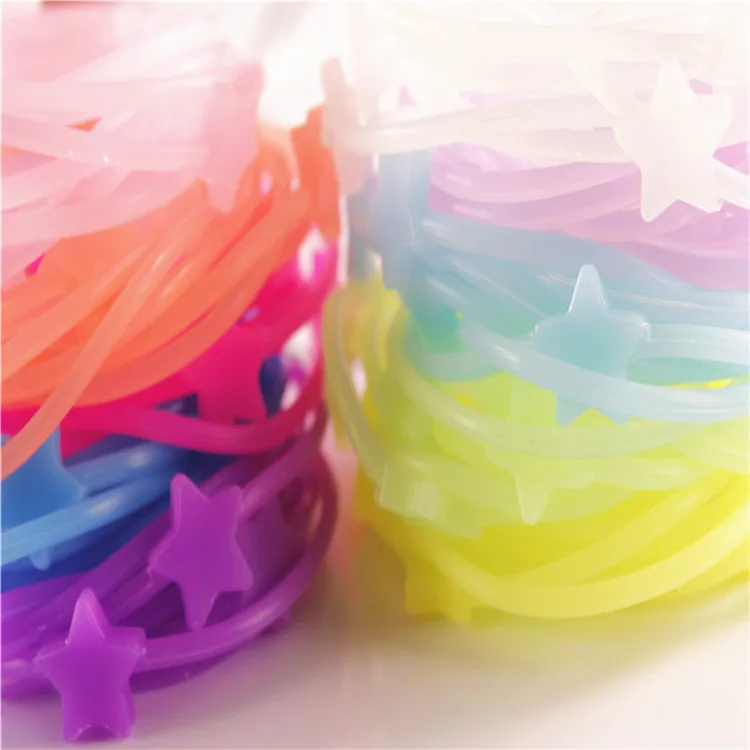 100pcs/lot Luminous Glowing Jelly Soft Silicon Cute Stars Hand Chains Bracelet Hair Rope Kids Wedding Birthday Party Decors
100pcs/lot Luminous Glowing Jelly Soft Silicon Cute Stars Hand Chains Bracelet Hair Rope Kids Wedding Birthday Party Decors