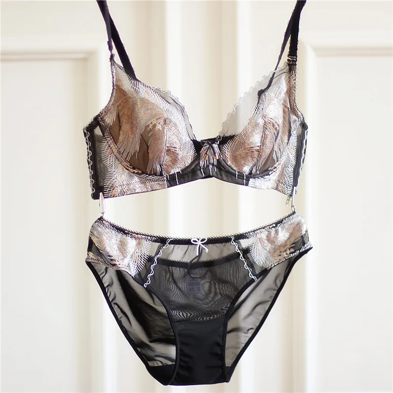 Fashion women's single-bra ultra-thin sexy gauze embroidery transparent comfortable young girl underwear set side gathering furu
Fashion women's single-bra ultra-thin sexy gauze embroidery transparent comfortable young girl underwear set side gathering furu