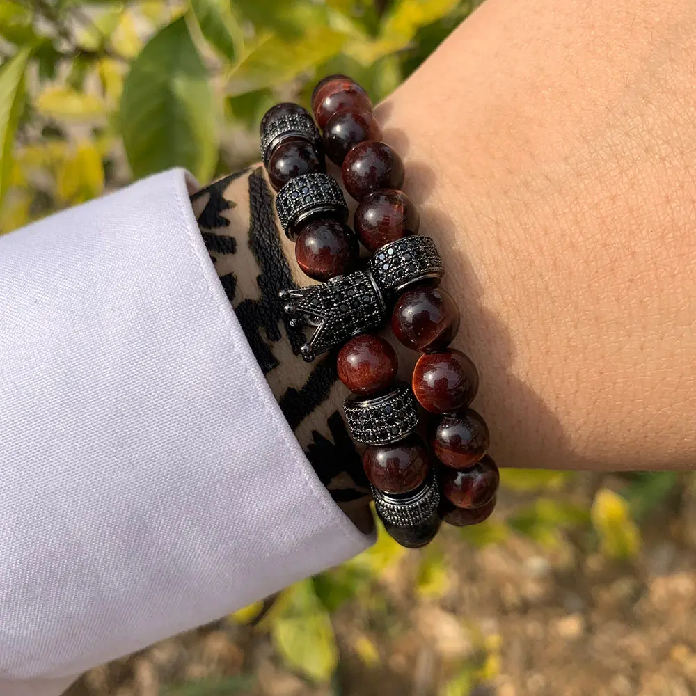 Luxury crown Bracelet Pave CZ cylinder charms red Tiger eye stone beads men Bracelet bangles for men jewelry Pulseira hombres
Luxury crown Bracelet Pave CZ cylinder charms red Tiger eye stone beads men Bracelet bangles for men jewelry Pulseira hombres