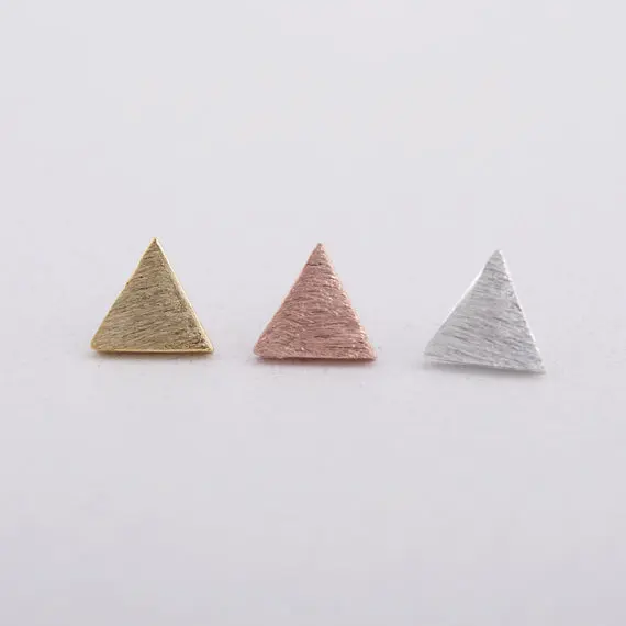 10Pcs/lot Female fashion and little stereoscopic triangle stud earrings jewelry wholesale ED019
10Pcs/lot Female fashion and little stereoscopic triangle stud earrings jewelry wholesale ED019