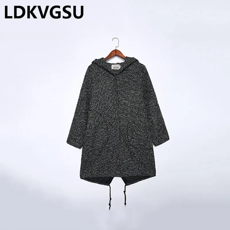 Long Hooded Winter Woolen Coat Female 2018 New Loose Large Size Korean Single Breasted Gray Striped Women Wool Jacket Is1322
Long Hooded Winter Woolen Coat Female 2018 New Loose Large Size Korean Single Breasted Gray Striped Women Wool Jacket Is1322