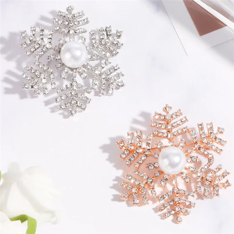 Pinksee New Arrival Imitation Pearl Romantic Snowflake Brooches for Women Crystal Jewelry Corsage Wedding Accessories
Pinksee New Arrival Imitation Pearl Romantic Snowflake Brooches for Women Crystal Jewelry Corsage Wedding Accessories