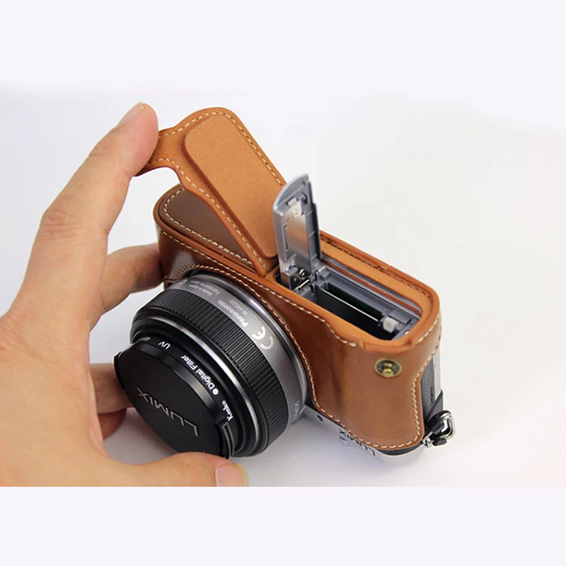 PU Leather half Case camera bag For Panasonic Lumix GF10 GF9 GF8 GF7 GX800 GX850 GX900 GX950 Cover With Battery Bottom Opening
PU Leather half Case camera bag For Panasonic Lumix GF10 GF9 GF8 GF7 GX800 GX850 GX900 GX950 Cover With Battery Bottom Opening