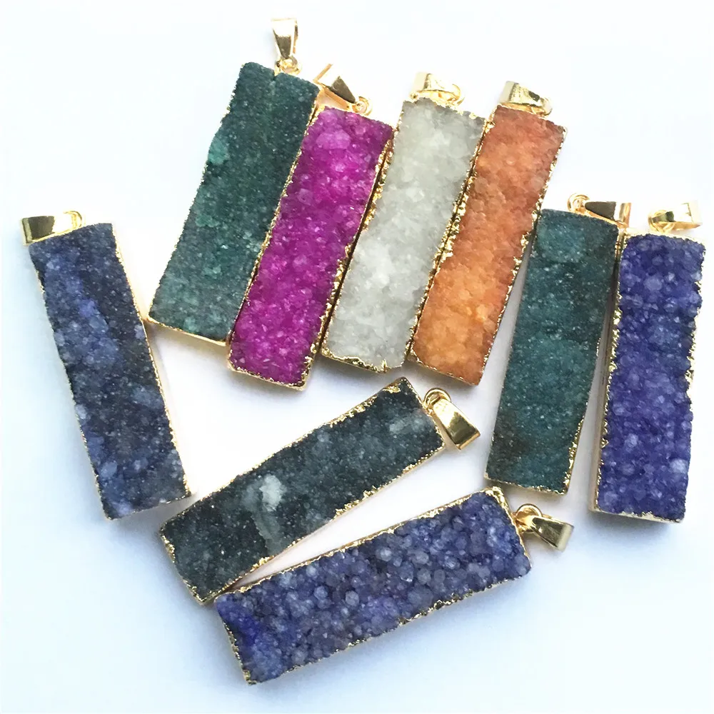 New 2018 HOT!Natural Stone Druzys Drusy Geode Agates Pendant Charms For Jewelry Making 40x12mm,Mixed Colors Sent At Random 6PCS
New 2018 HOT!Natural Stone Druzys Drusy Geode Agates Pendant Charms For Jewelry Making 40x12mm,Mixed Colors Sent At Random 6PCS