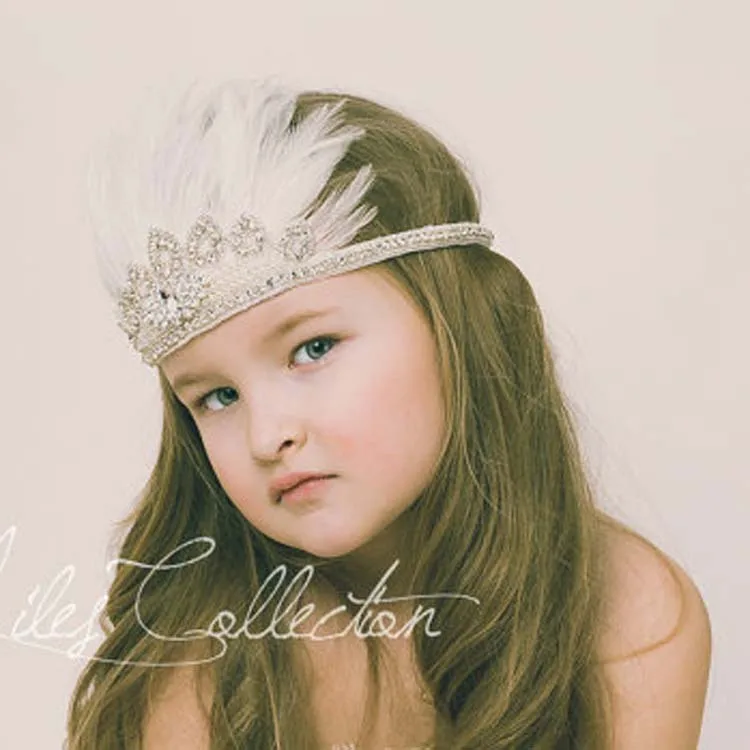 New Rhinestone Feather Crown Boho Headband Bohemian Headband Girls Feather Pixie Crown Headband Photo Prop Hair Accessories 1pc
New Rhinestone Feather Crown Boho Headband Bohemian Headband Girls Feather Pixie Crown Headband Photo Prop Hair Accessories 1pc