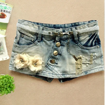 Fashion women's slim denim short paragraph half-length culottes skirt boot cut jeans
Fashion women's slim denim short paragraph half-length culottes skirt boot cut jeans