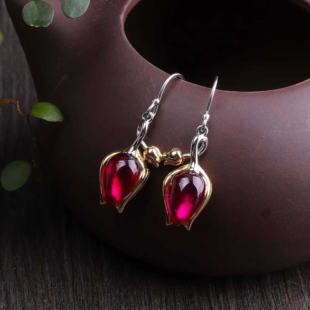 S925 pure silver jewelry fashion handmade design ladies tulips red corundum set ornaments
S925 pure silver jewelry fashion handmade design ladies tulips red corundum set ornaments