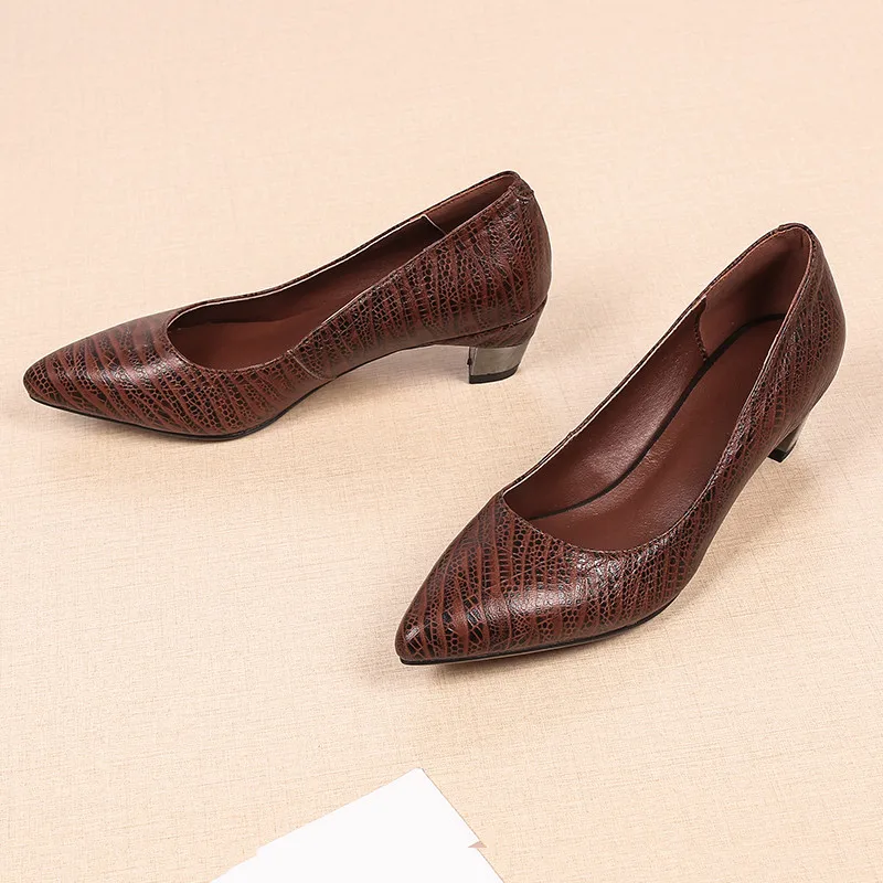 MORAZORA 2020 new arrival genuine leather shoes women single shoes shallow retro dress shoes ladies office shoes women pumps
MORAZORA 2020 new arrival genuine leather shoes women single shoes shallow retro dress shoes ladies office shoes women pumps