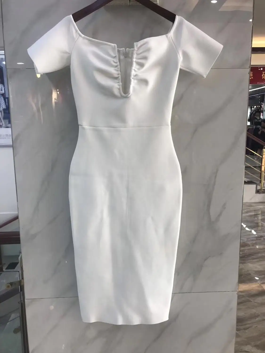 2019 New Women pink black white slash neck short sleeve vestidos dress Bodycon bandage dress Celebrity evening dropshipping
2019 New Women pink black white slash neck short sleeve vestidos dress Bodycon bandage dress Celebrity evening dropshipping