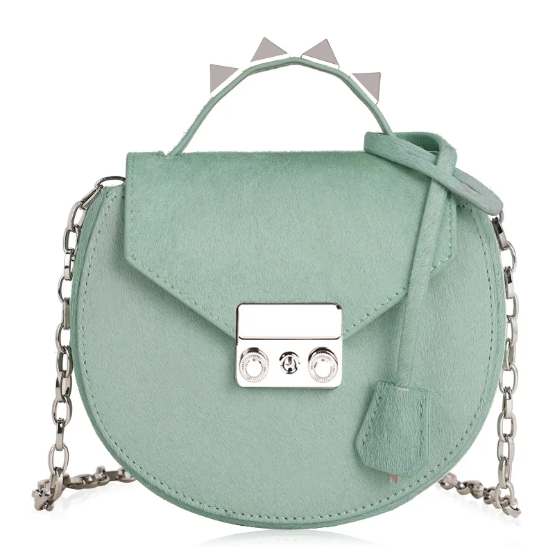 Новая модная кожаная женская сумочка с цепочкой и заклепками сумка через плечо