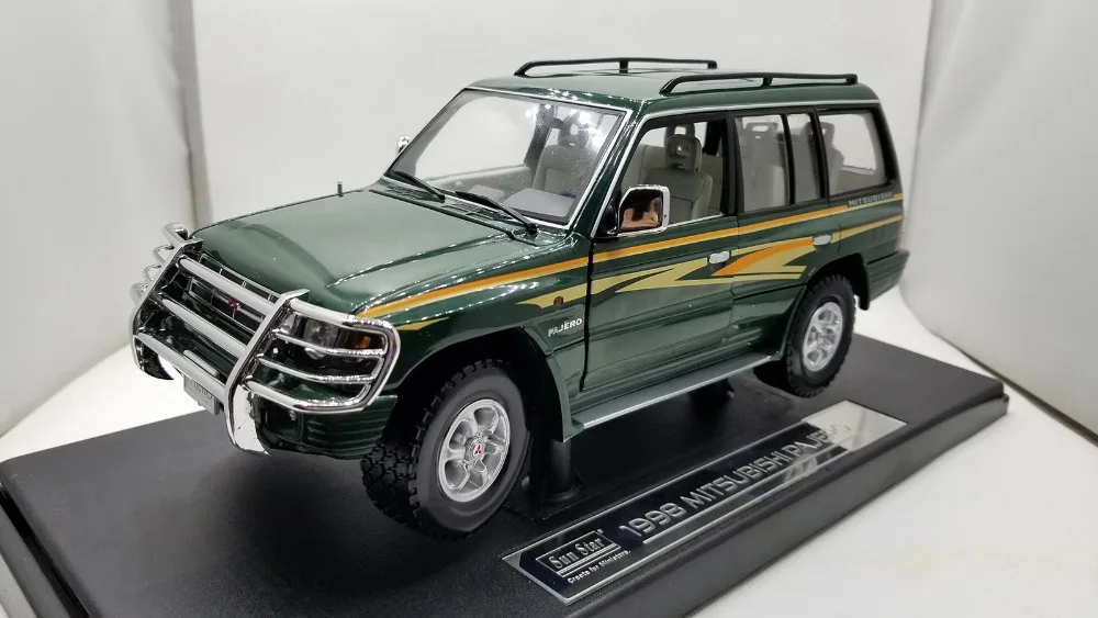 1:18 литая модель для Mitsubishi Pajero 1998 классический внедорожник из сплава игрушечный