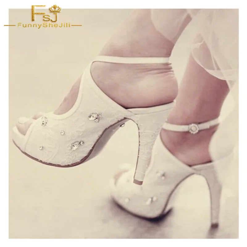 FSJ Women Shoes Ladies Pumps White Platform Rhinestone Cross Over Slingback Stiletto Brida 2021 Spring Autumn Plus Size 11 12 13
FSJ Women Shoes Ladies Pumps White Platform Rhinestone Cross Over Slingback Stiletto Brida 2021 Spring Autumn Plus Size 11 12 13