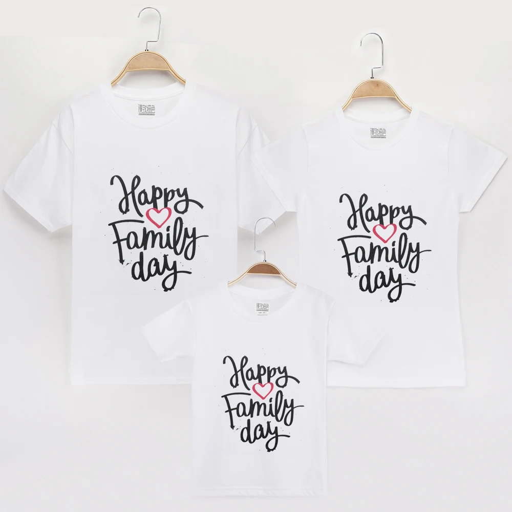 2019 Family Matching Clothes T-Shirt Letter 100% Cotton Mom And Daughter Dress Mother Son Outfits Father Baby Clothing Tops Tee
2019 Family Matching Clothes T-Shirt Letter 100% Cotton Mom And Daughter Dress Mother Son Outfits Father Baby Clothing Tops Tee