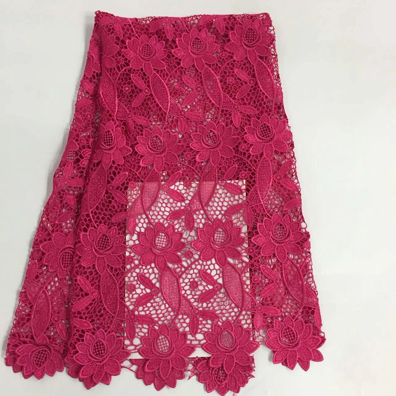 Free Shipping!! african high quality guipure Lace /african cord lace/water soluble african lace fabric 5yards for wedding KRA472
Free Shipping!! african high quality guipure Lace /african cord lace/water soluble african lace fabric 5yards for wedding KRA472