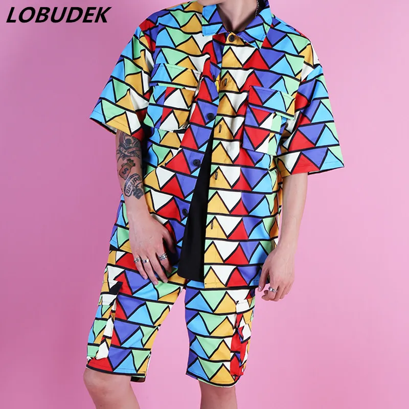 Tide Male Summer Casual Set Colorful Geometric pattern Short Sleeve Shirt Short Pants 2 Pieces Singer HIP HOP Rock Dance Outfits
Tide Male Summer Casual Set Colorful Geometric pattern Short Sleeve Shirt Short Pants 2 Pieces Singer HIP HOP Rock Dance Outfits