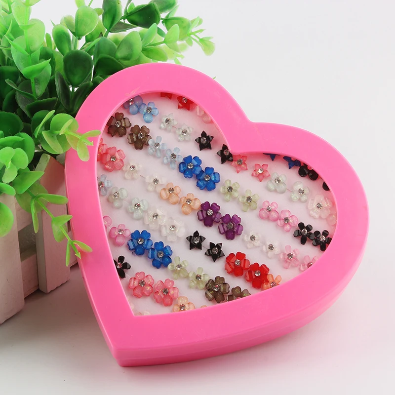 ISINYEE 36 Pairs/set Fashion Small Flower Star Stud Earrings For Kids Girls Women Crystal Earring Sets Jewelry With Heart Box
ISINYEE 36 Pairs/set Fashion Small Flower Star Stud Earrings For Kids Girls Women Crystal Earring Sets Jewelry With Heart Box